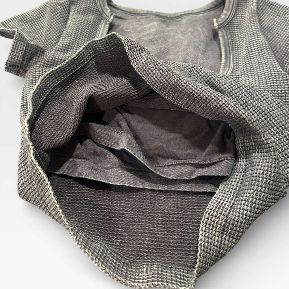 Altar’d State Gray Square Neck Waffle Women’s T-Shirt Size Medium - Picture 3 of 7